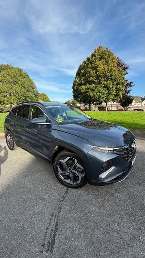 2021 Hyundai Tuscon Executive Plus HEV 94,000km
