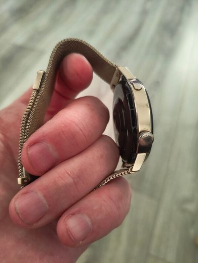 Huawei GT 3 42mm smart watch