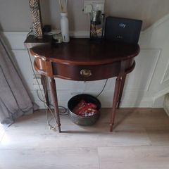 console table