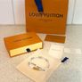Lv bracelet Image 2