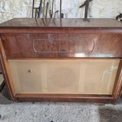 Vintage 1950s Regentone Radiogram: Restoration Project or Upcycle