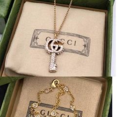 Key style necklace and bracelet