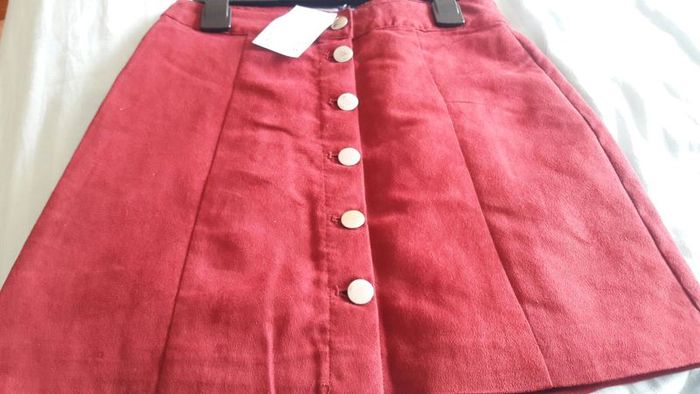 Brand new suede skirt size uk6