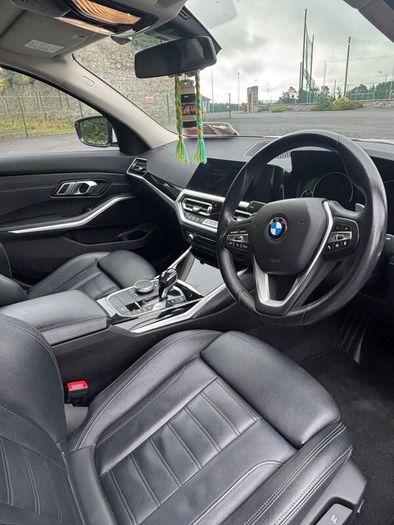 BMW 3-Series 2019