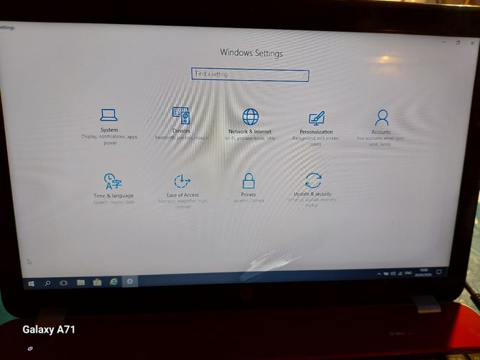 HP Pavillion 15.6 inch Laptop, Red, 4GB Ram, 128GB SSD, AMD A4-5000 APU with Radeon(TM) HD Graphics 1.5Ghz, Windows 10, Microsoft Edge, Chrome and VLC