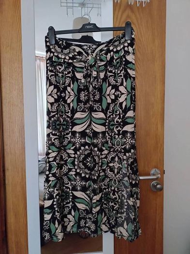 Fat face mosaic skirt