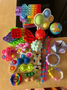 Fidgets various