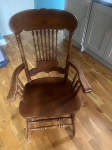 6No hardwood Dining Chairs