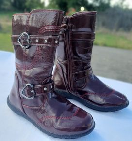 New Dunnes Girls Long Burgundy Boot Size 10