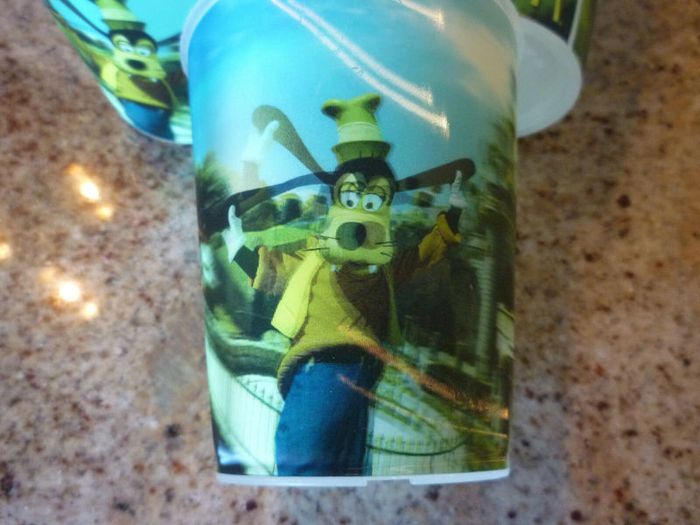 Disneyland Character (x3) 3-dimensional Cup Mugs Disney land 3D. Mint