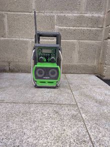 Hitachi site radio