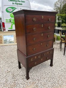 Castle Bellingham Chest On Stand