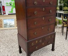 Castle Bellingham Chest On Stand