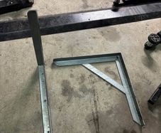 wall mounted squat rack