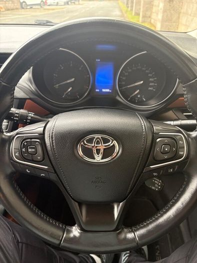 Toyota Avensis 2015