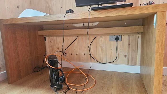 Large desk