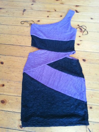 Jane Norman purple and black
