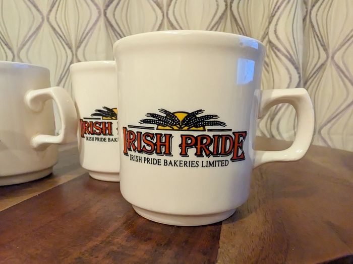 Vintage Carrigdhoun Irish Pride Advertising/Marketing Pottery Mugs