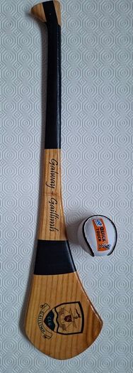 New 24" Galway Hurl &  Quick Touch Sliotar