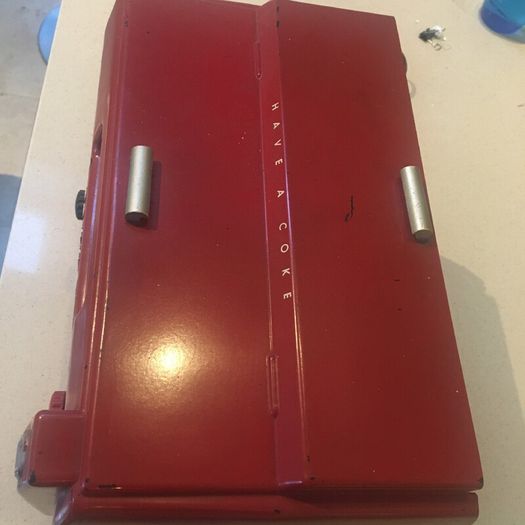 Coca Cola Cooler Valve Radio Year 1948