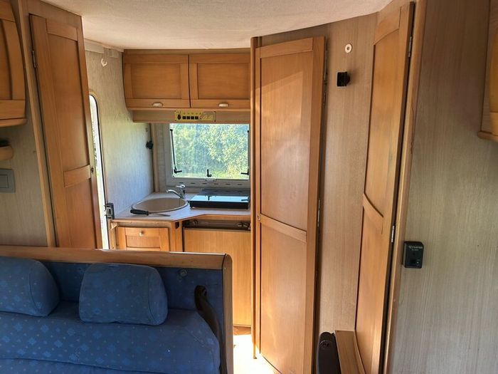 Camper