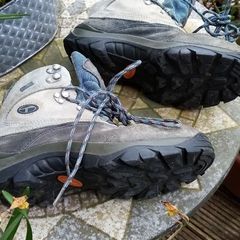 Women's Gore Tex Hiking Boots