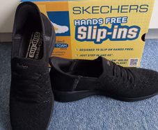 Skechers Black Sneakers Size 5.5