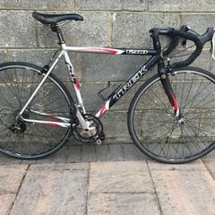 Trek 1200