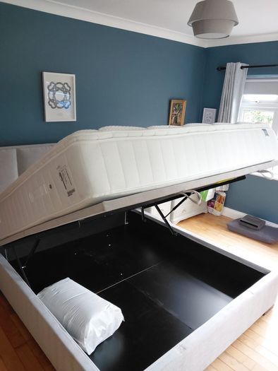 Super king storage bed and mattress