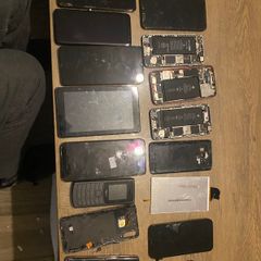 Phones for parts/repair.