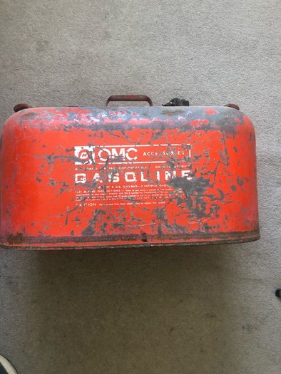 Boat fuel tank