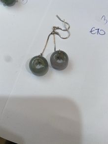 Jade earring with sterling silver