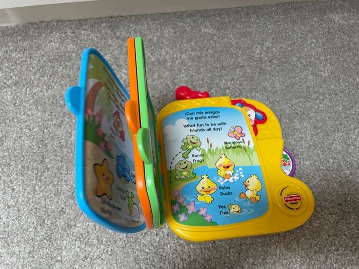 Fisher Price Musical Book Spanish- English