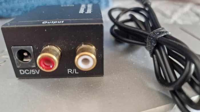 Digital to analog audio Converter