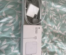 Apple 60W MagSafe2 Power adapter