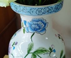Japanese style vase