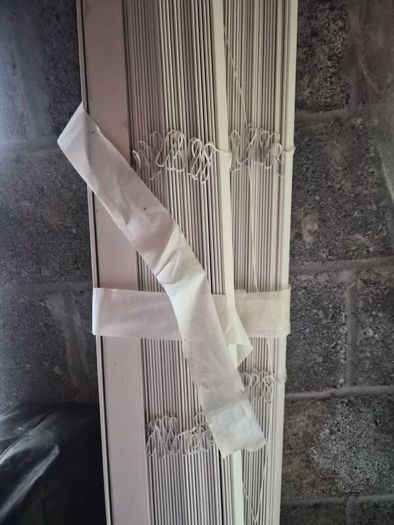 window blinds 2 sets