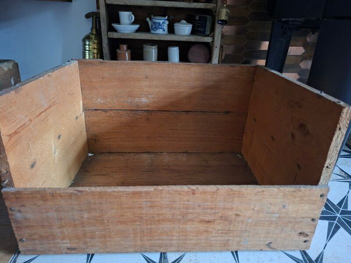 wooden box
