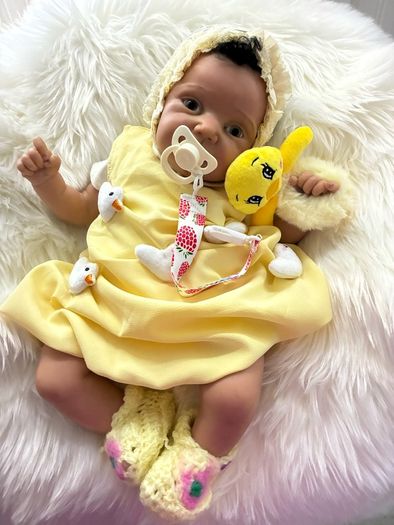 doll    Very cute reborn baby doll l