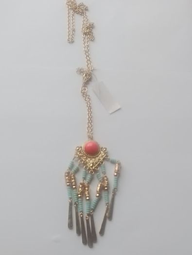 Gold Tone Coral and Turquoise Beaded Statement Necklace 16 Inch