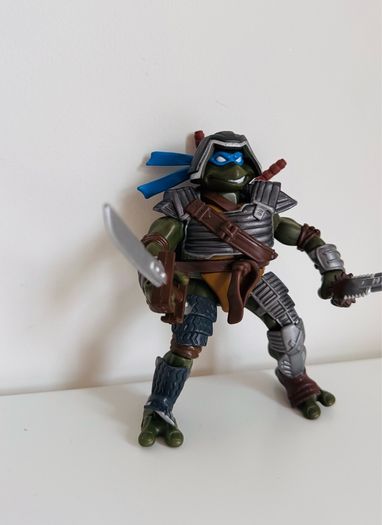 TMNT Teenage Mutant Ninja Turtles Fightin' Gear Leo Leonardo Action Figure
