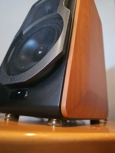 Edifier S2000 Pro powered speaker with Bluetooth