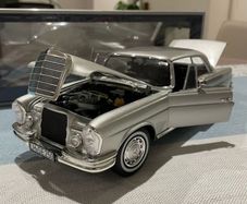 Norev Mercedes 250 SE Coupe Limited