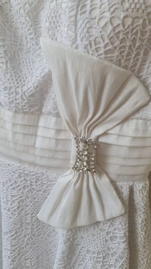 Strapless dress