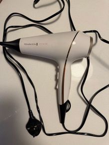 Hairdryer
