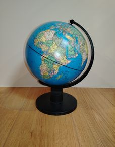 World Globe (24cm)