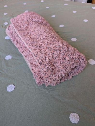 Pink rose throw and grey throw