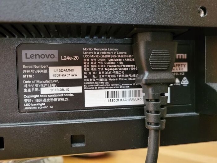 Lenovo 24 inch monitor