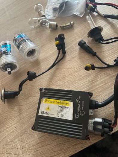 BMW 520 D 2008 small car parts and bulbs Collection only