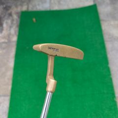 Pitching Wedge & Putter - Perfect Pitch & Putt combo